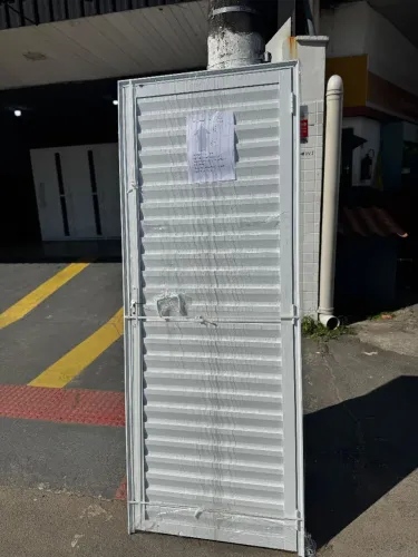 PORTA DE ALUMÍNIO BRANCO - SUPER PROMOÇÃO MÊS DO CONSUMIDOR