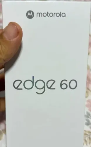 Celular Edge 60 pro