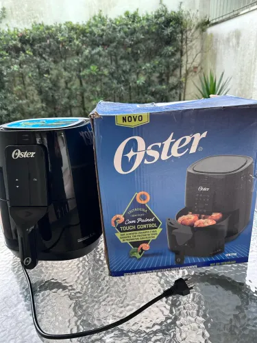 Fritadeira eletrônica Oster 3,3 litros