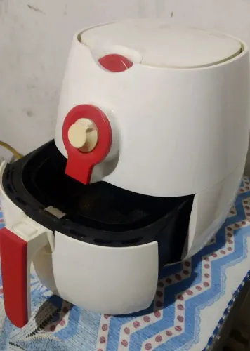 Philips Walita Airfryer Viva branca e vermelha