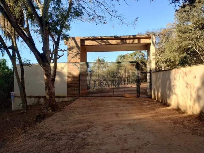 Terreno à venda, 2000 m² por R$ 250.000,00 - Condomínio Estância San Remo - Contagem/MG