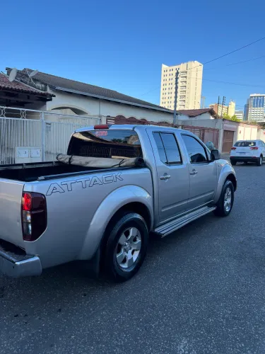 Nissan Frontier XE CD 4X2 2.5 TB Diesel 2010