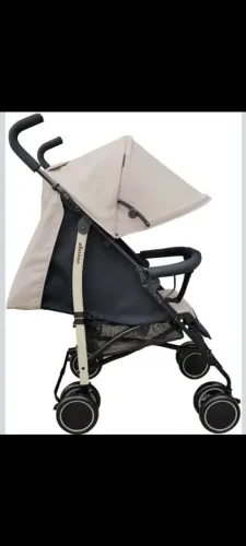Carrinho de passeio Voyage
