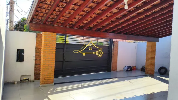 CASA A VENDA VANIA MARIA R$ 450000