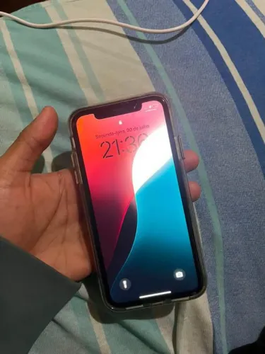 iphone xr 64GB