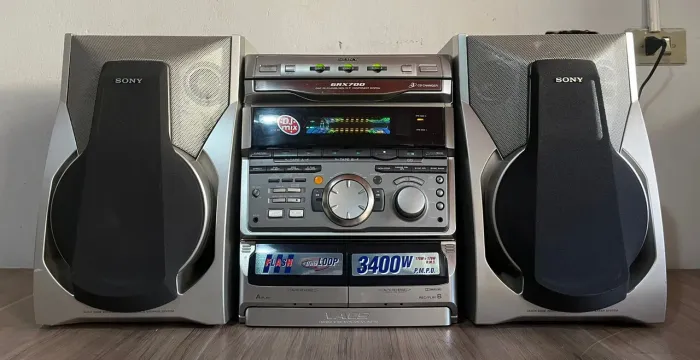Mini System Sony Grx700 3400 PMPO *Aiwa*Philips Leia Descrição 