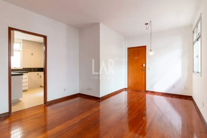 Área Privativa à venda, 3 quartos, 1 suíte, 1 vaga, Buritis - Belo Horizonte/MG