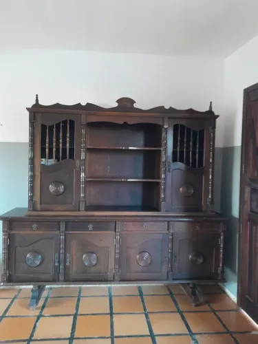 Estante de Madeira Imbuída RELÍQUIA