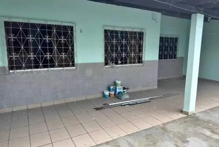 Vende-se essa casa no 40hrs @