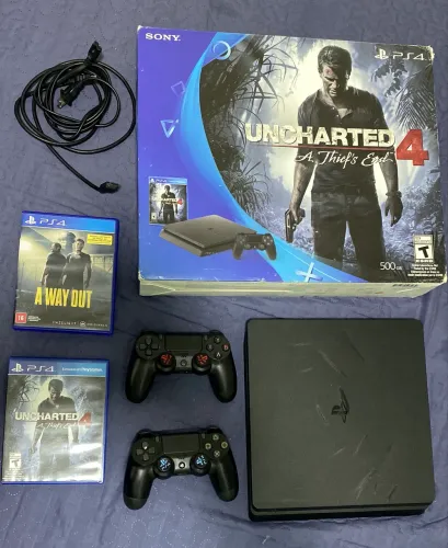 PS4 slim