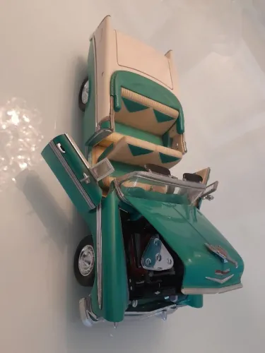 Miniatura antiga de coleção 1 /18