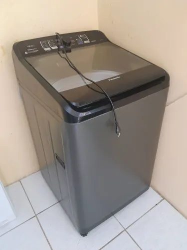 Maquina de lavar roupas. Panasonic Espuma Ativa 12kg.  