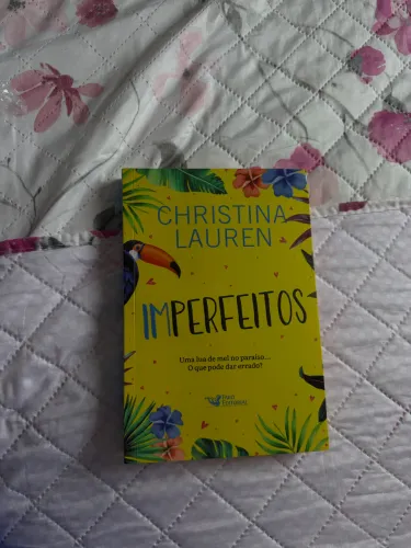 Livro Imperfeitos Bem Conservado