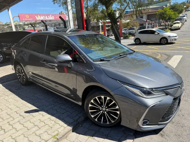 Toyota Corolla Altis 2.0 Flex 16V Aut. 2024