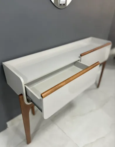 APARADOR LION LUKALIAM