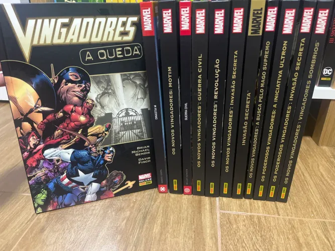 Coleção Novos Vingadores Marvel Deluxe