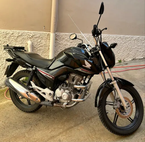 Vendo Honda CG 160 Fan 2016, único dono