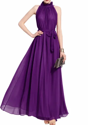 Vestido Longo veste do 48 ao 44, lindo. fluido e elegante.