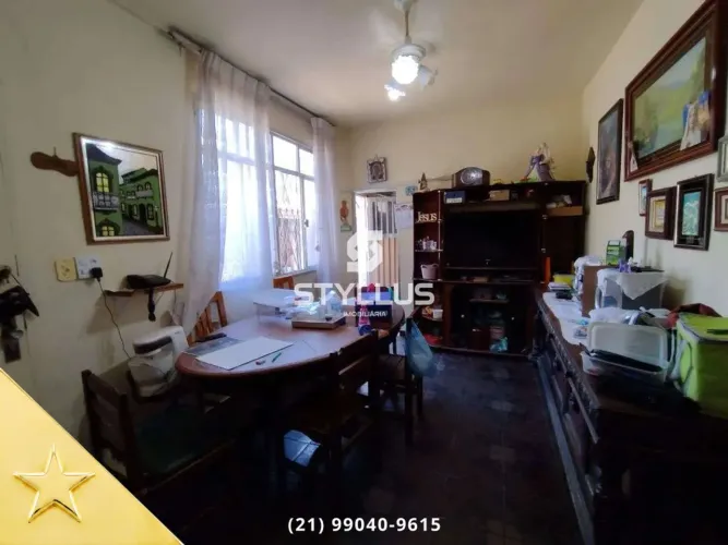 Casa com Terraço, Churrasqueira e Quintal em Piedade! M23T