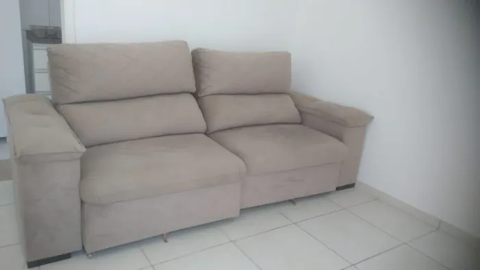 Sofá retrátil/reclinável 