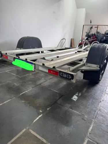 Carretinha para 3 motos