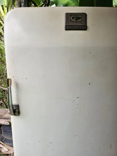 Geladeira frigidaire década 50
