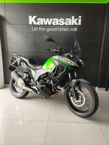 VERSYS 300 2025