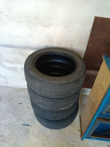 Pneu Pirelli aro 15