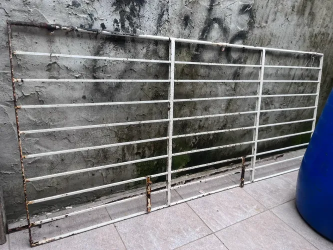 Grade para porta