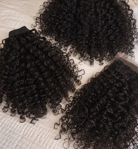 Cabelo humano cacheado