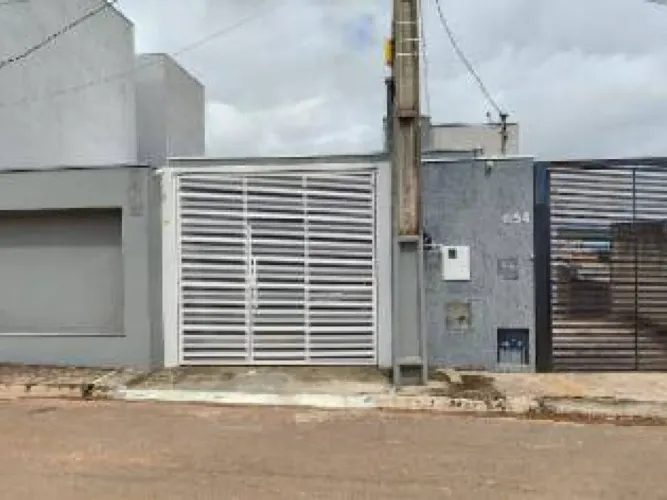 Casa em Condomínio 56 m² - São Luiz - Santana Da Vargem - MG