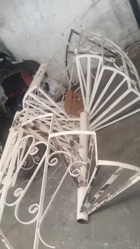 Escadas de ferro