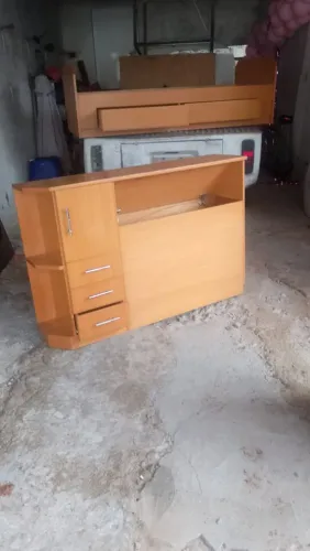 Cama solteiro com cabeceira + gavetas 