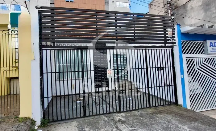 Casa térrea a venda de 87,00m² útil, com 1 quarto e 2 vagas no Ipiranga !