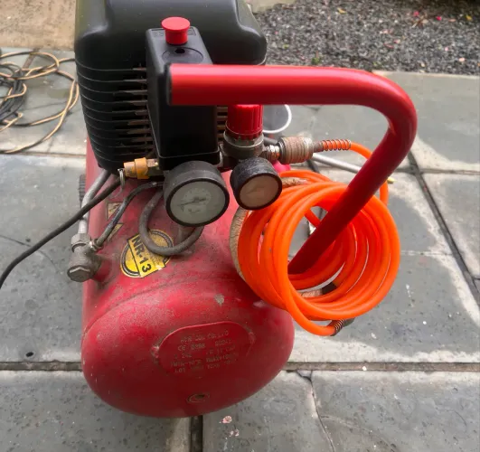 Compressor de ar elétrico portátil Schulz AIR PLUS