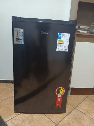 Frigobar Midea 124l