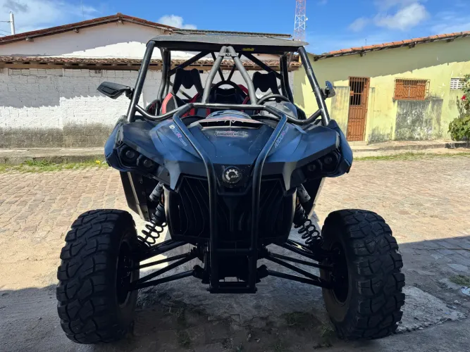 UTV CAN AM MAVERICK 1000r X2 turbo