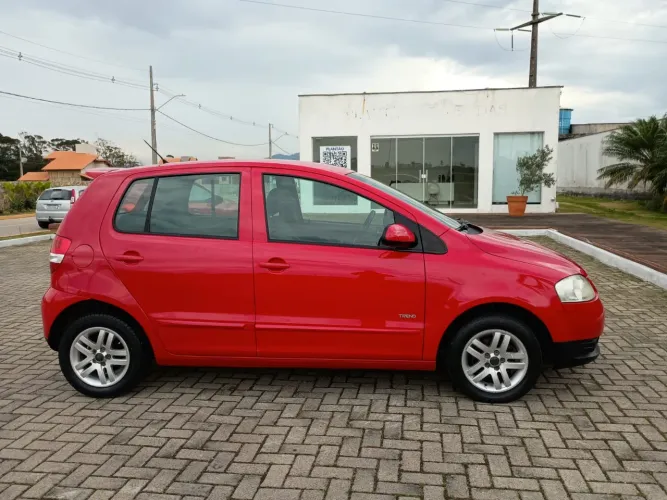 Volkswagen Fox 1.0 MI Total Flex 8V 5P 2010