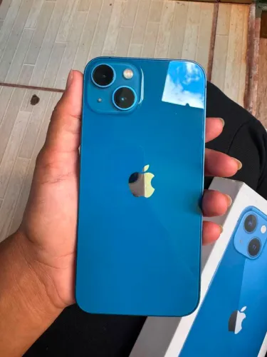 iPhone 13 Azul