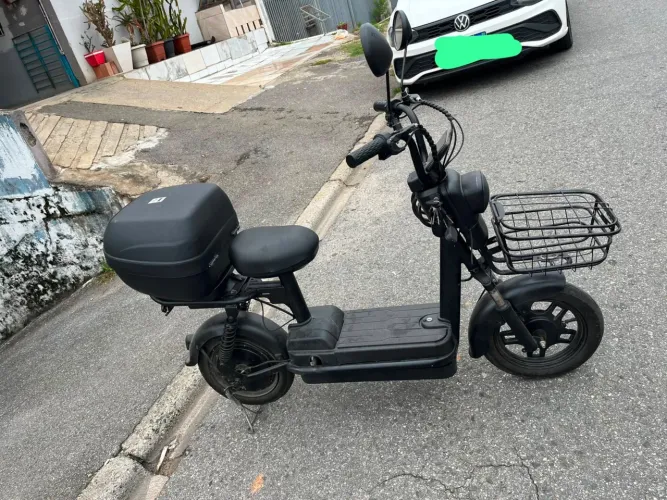 Scooter elétrica