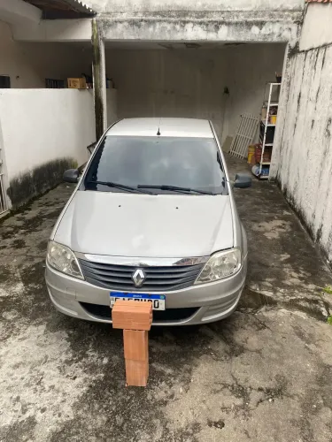 Renault Logan Authentique Hi-flex 1.0 16V 4P 2012
