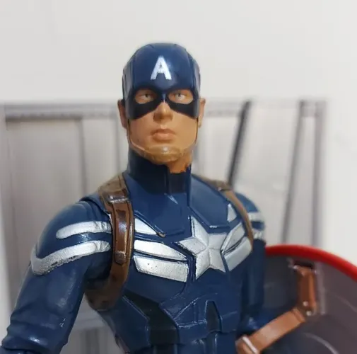 Action Figure Capitão América Soldado Invernal Marvel Select 18cm completo Original
