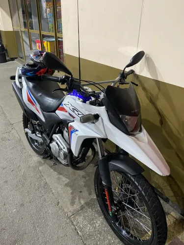 Xre 300 Hally ( leia a discrição)
