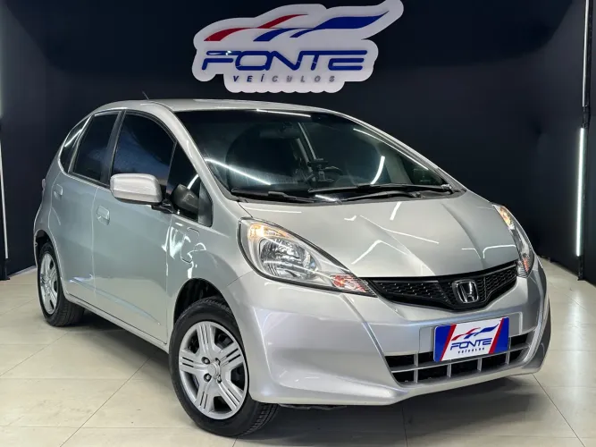 Honda Fit DX 1.4 Flex 16V 5P Mec. 2014