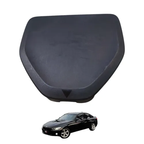 suporte triângulo tampa traseira BMW 540i 2020