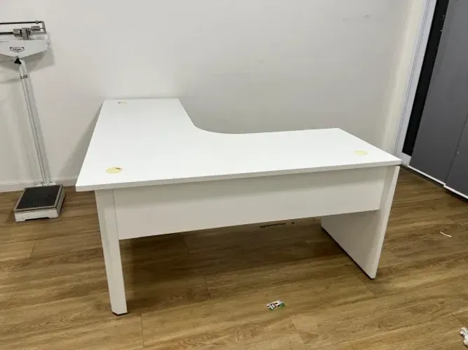 MESA PARA ESCRITORIO