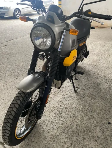 Royal Enfield Scram 411 EFI 2023