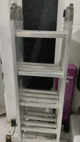 Escada de Alumínio