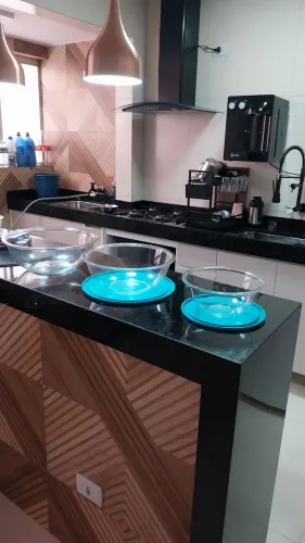 Travessas de vidro com tampa - Marinex