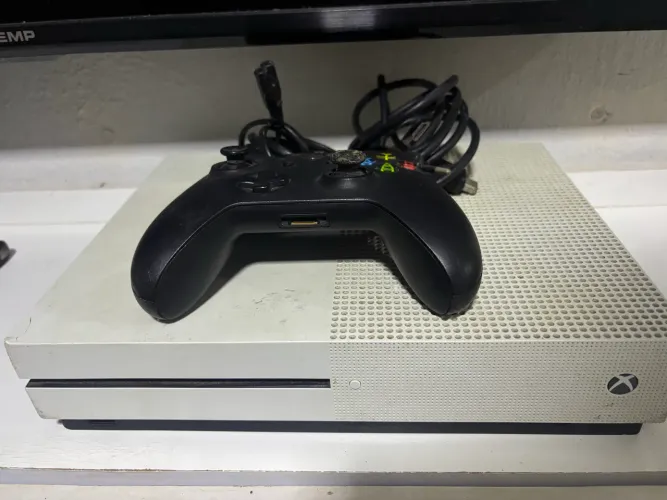 Xbox One S 1TB